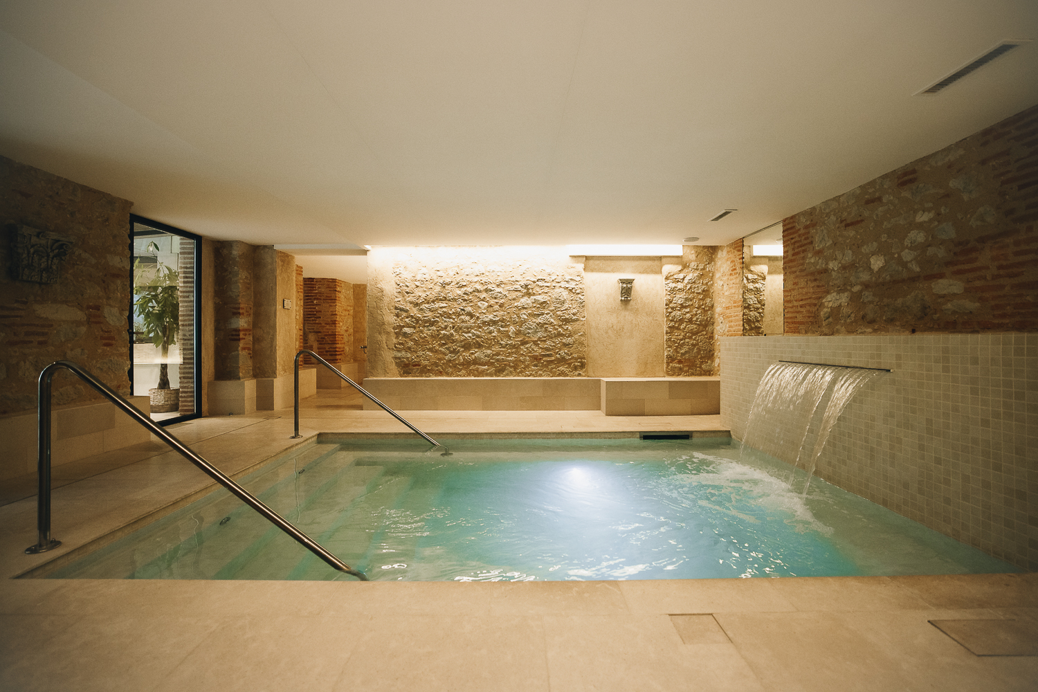 Château de Fiac, Singuliers Hôtel