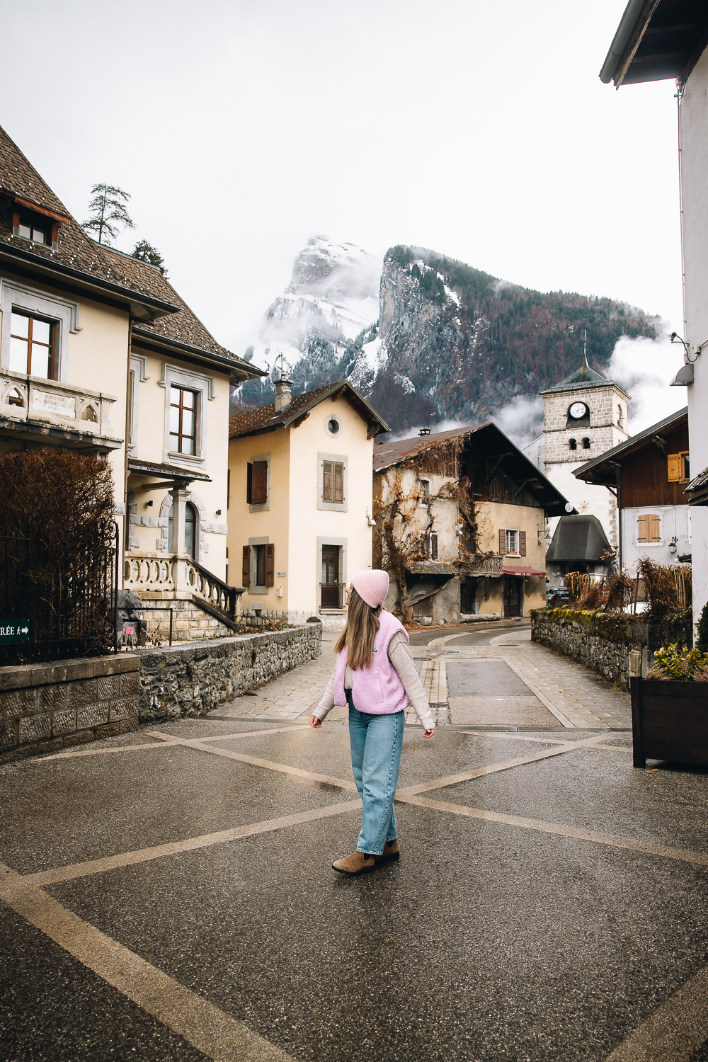 Flâner dans le village de Samoëns