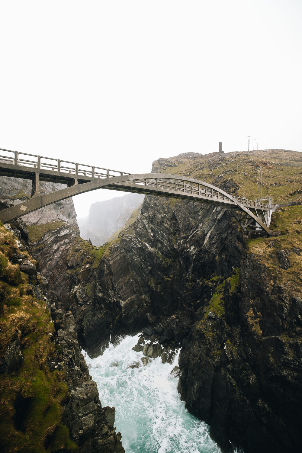 Mizen Head Bridge en Irlande